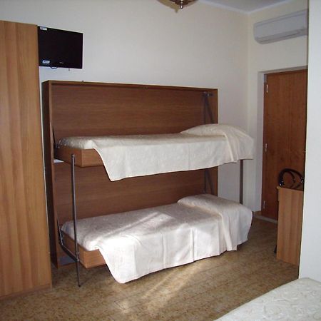 Hotel Del Golfo Леричі Екстер'єр фото